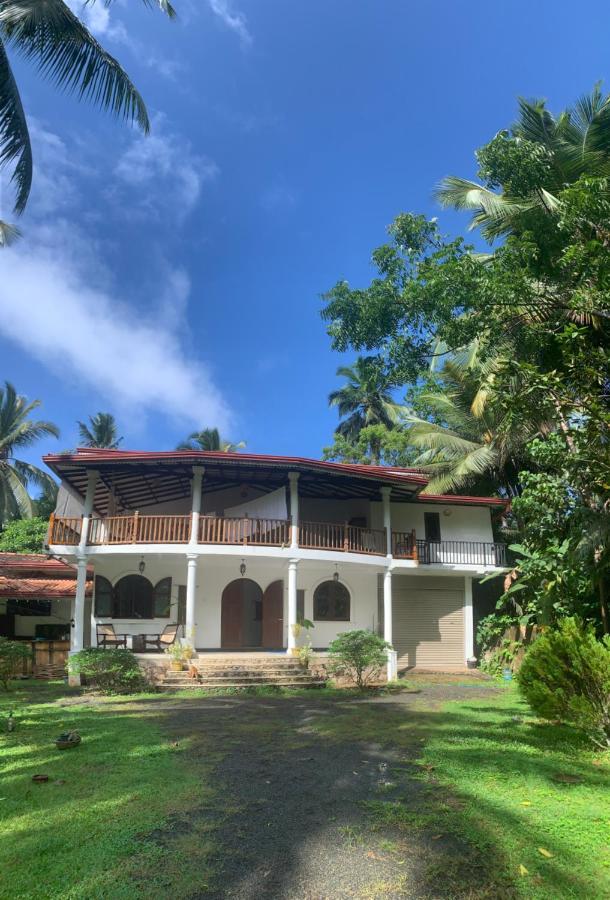 Hotel The Escape With Jadeon Unawatuna Exterior foto